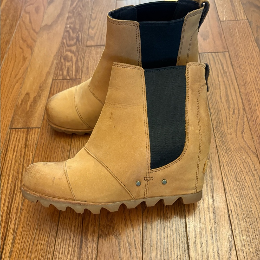 Sorel Joan of Arctic Wedge ii Camel Leather
